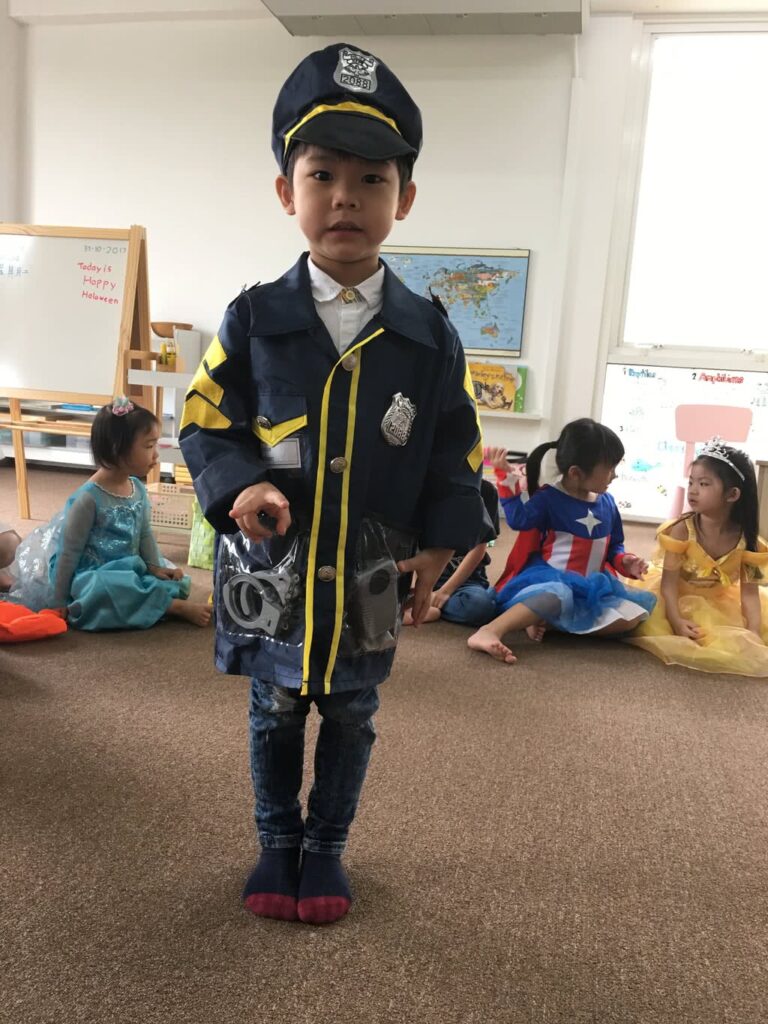 2017-Halloween-Montessori-Kids-Academy-21-e1525057053535