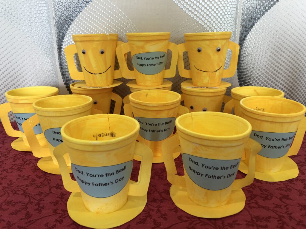 2018-Father’s-Day-Craft-made-by-2-3-years-old-group