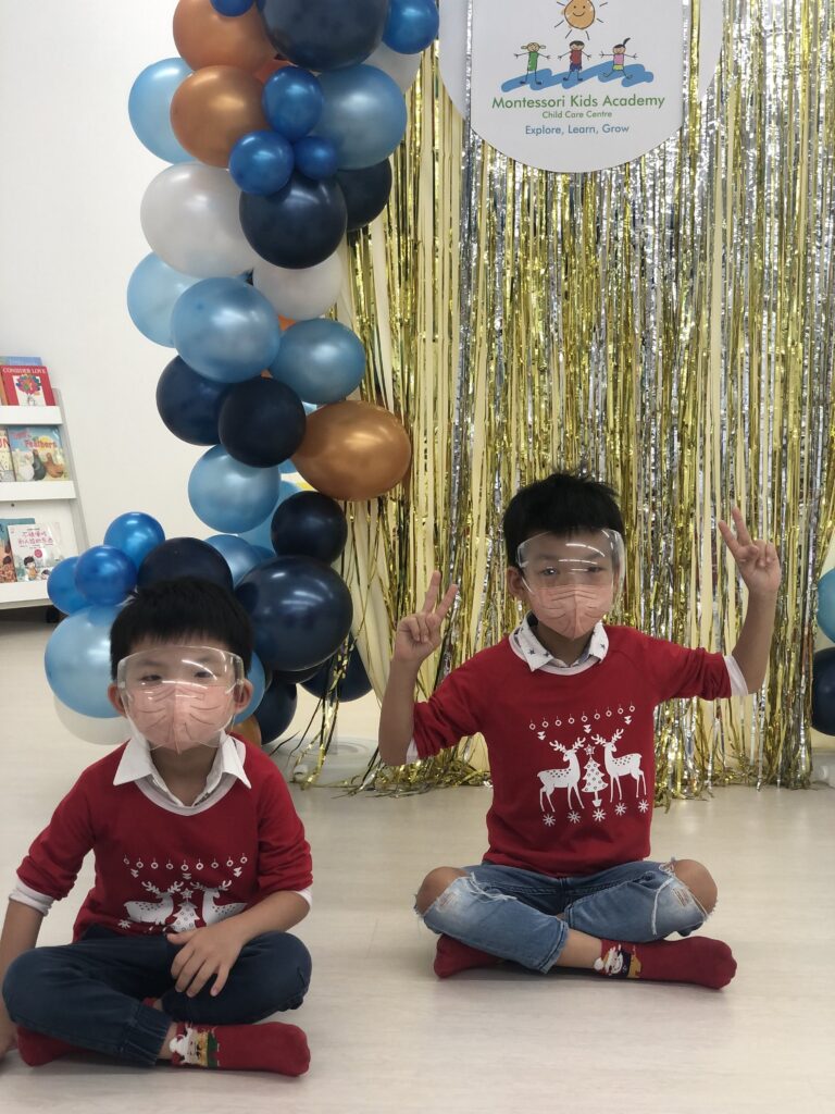 2021-Christmas-Party-1367