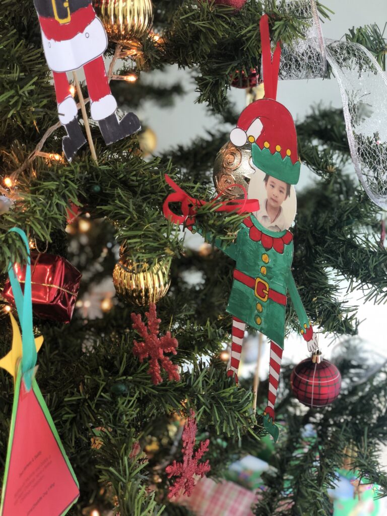 2021-Christmas-Party-1386