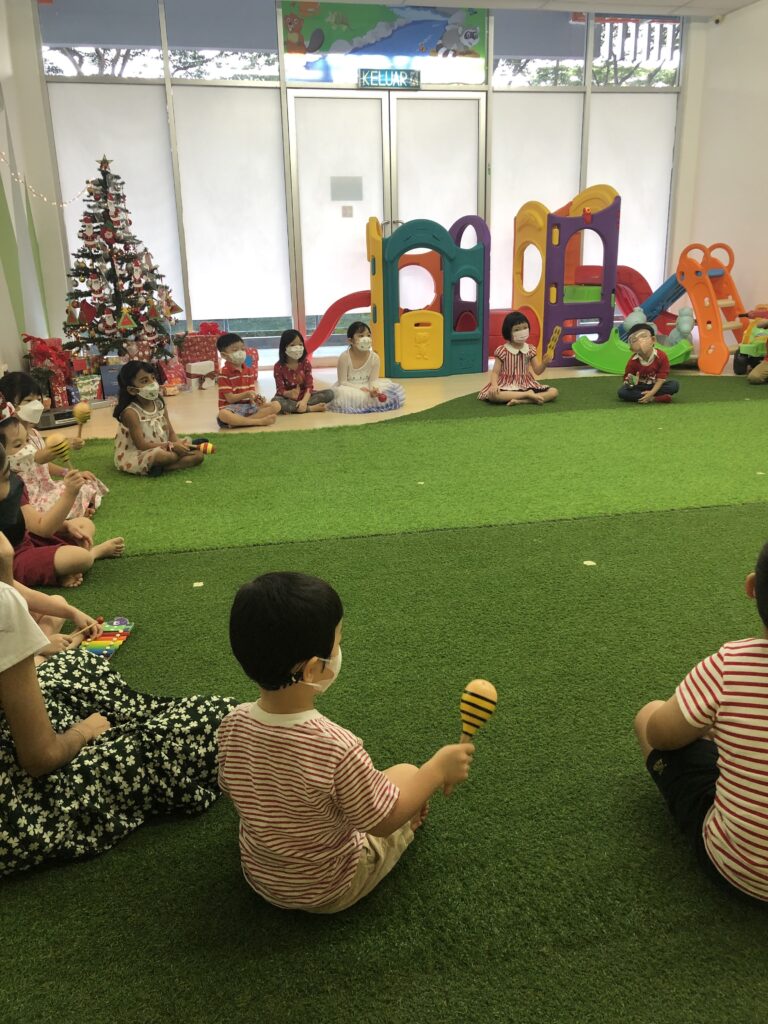 2021-Christmas-Party-1390