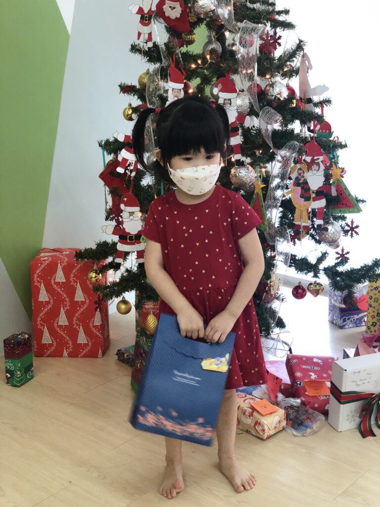 2021-Christmas-Party-1457