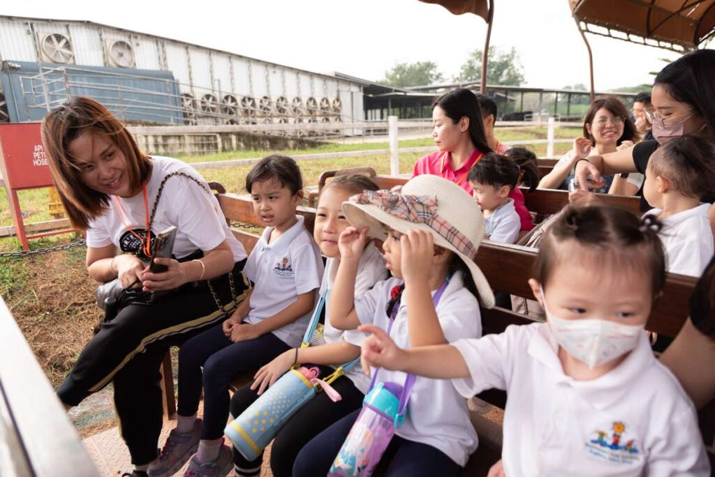 2023-Field-Trip-To-Farm-Fresh-8568